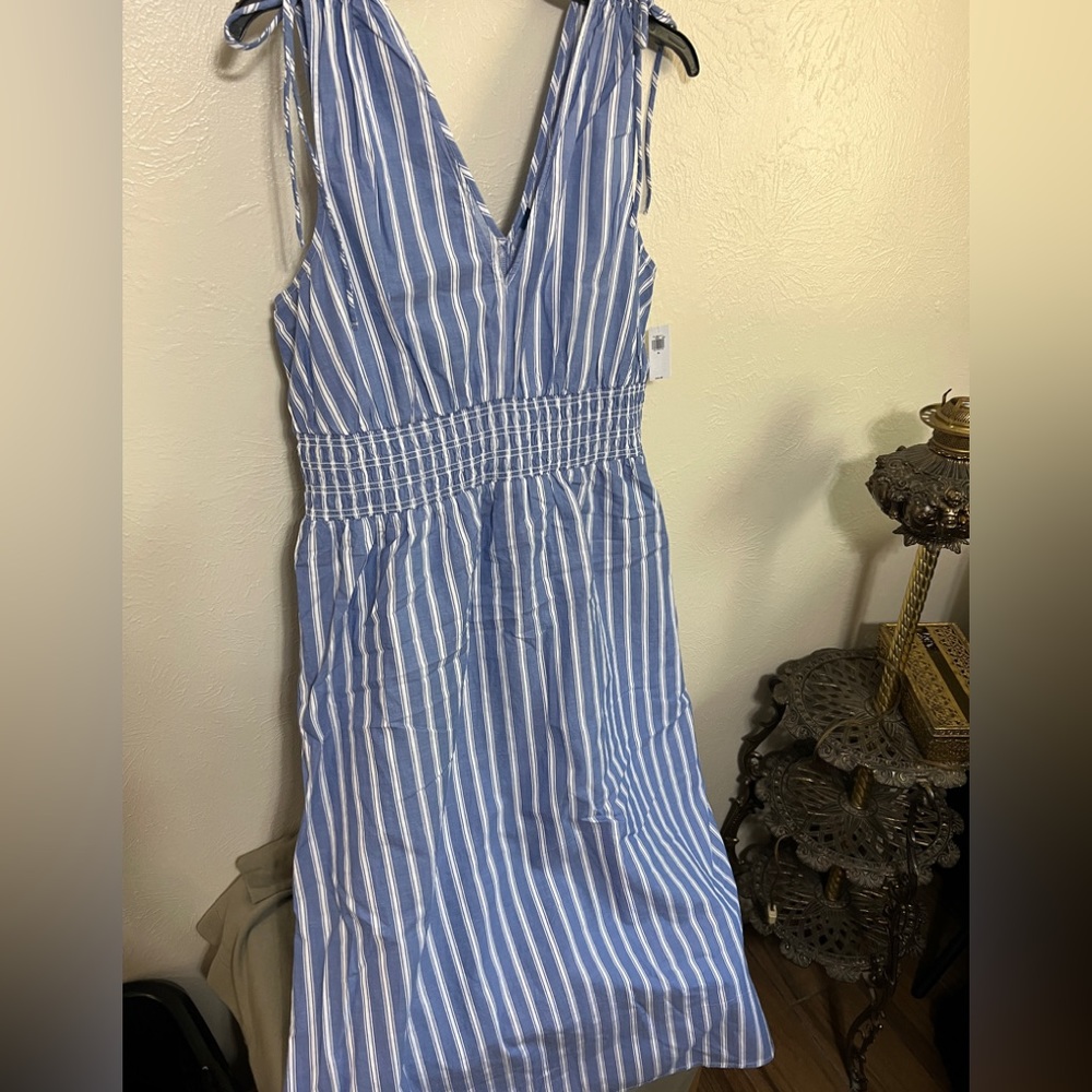 Blue and white old navy dress
